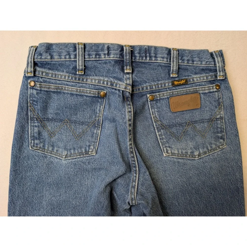 Wrangler George Strait Cowboy Cut Jeans 31 X 32 Blue Denim Straight Leg